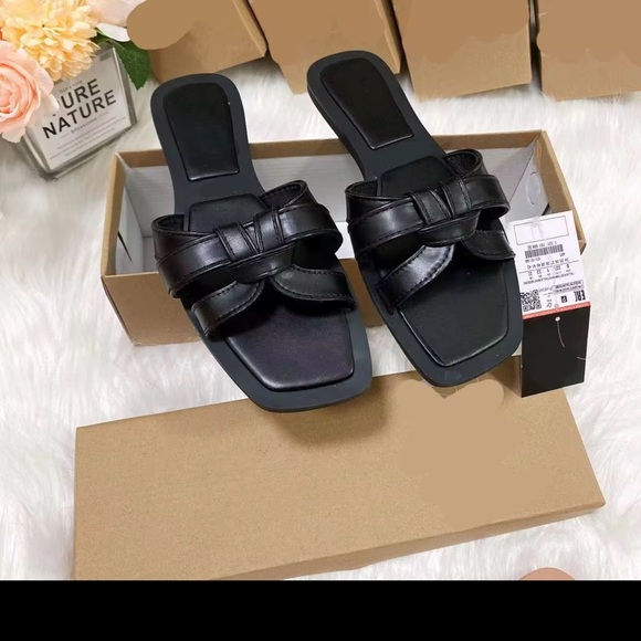 Zara Tan Flat Sandals with Gold Buckle - Picture 7 of 11